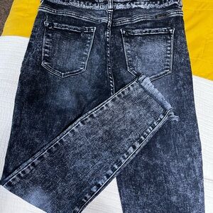 Chic Black Acid Wash Denim Jeans